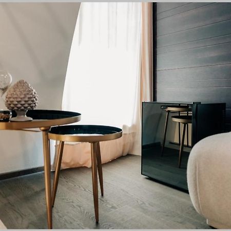 Nicolaus Suite Wellness Experience Bari Exterior foto