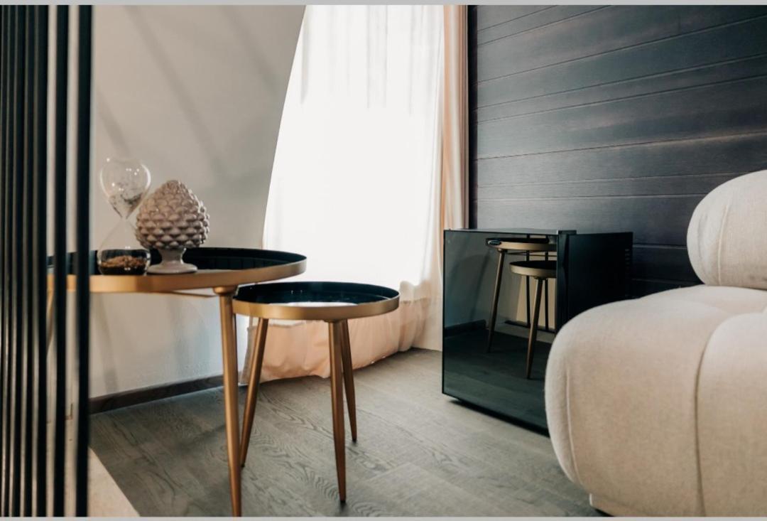 Nicolaus Suite Wellness Experience Bari Exterior foto